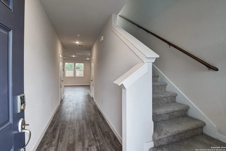 12515 Spike Hts - Photo 2 of 20