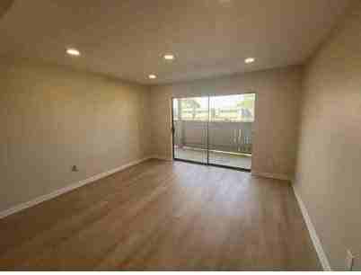 8427 Hearth Dr #34 - Photo 4 of 12