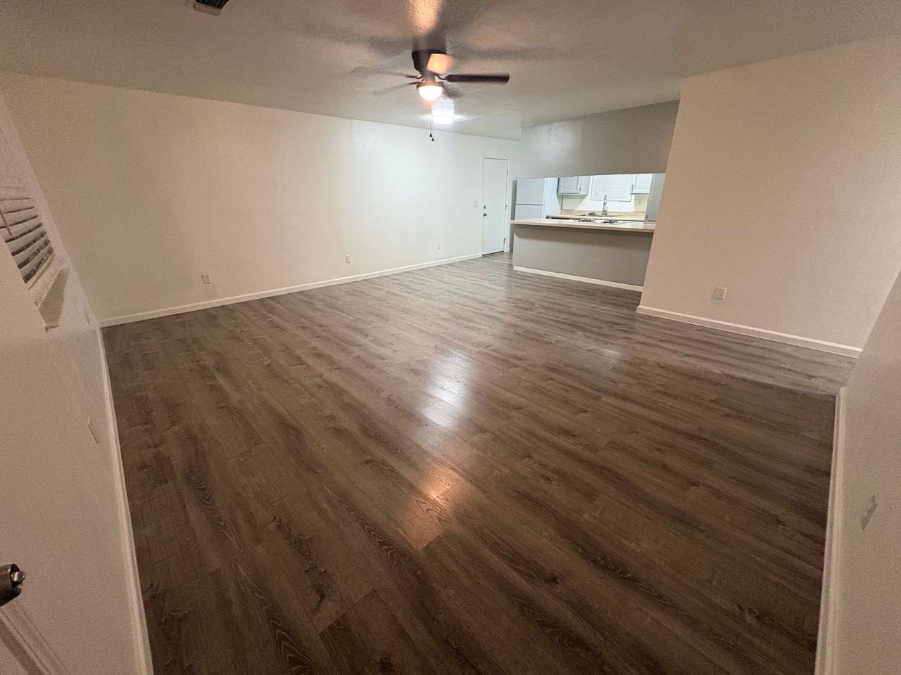 2045 Parker Pl #A - Photo 6 of 17
