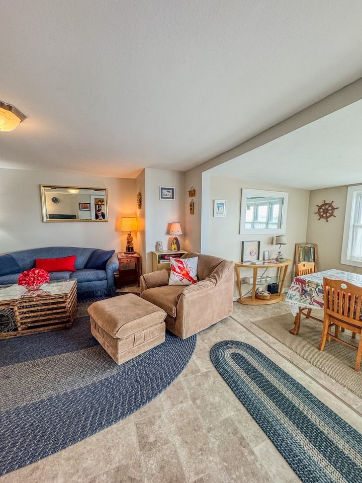 821 Ocean Blvd #2 - Photo 5 of 11