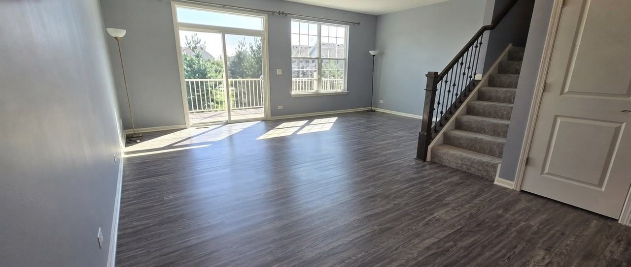 1019 River Birch Blvd - Photo 4 of 17