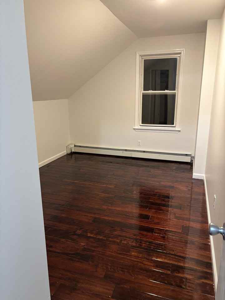 205 Ontario St #5 - Photo 3 of 7