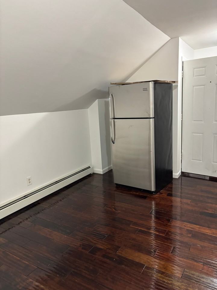 205 Ontario St #5 - Photo 6 of 7