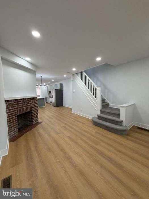 1951 W Spencer Ave - Photo 3 of 18