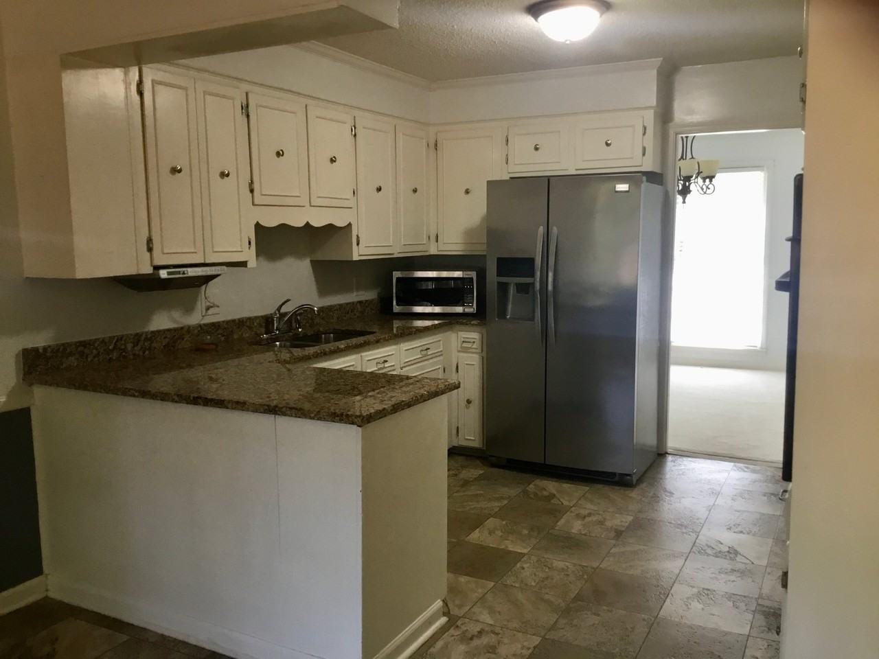 100 Charter House Rd - Photo 3 of 7