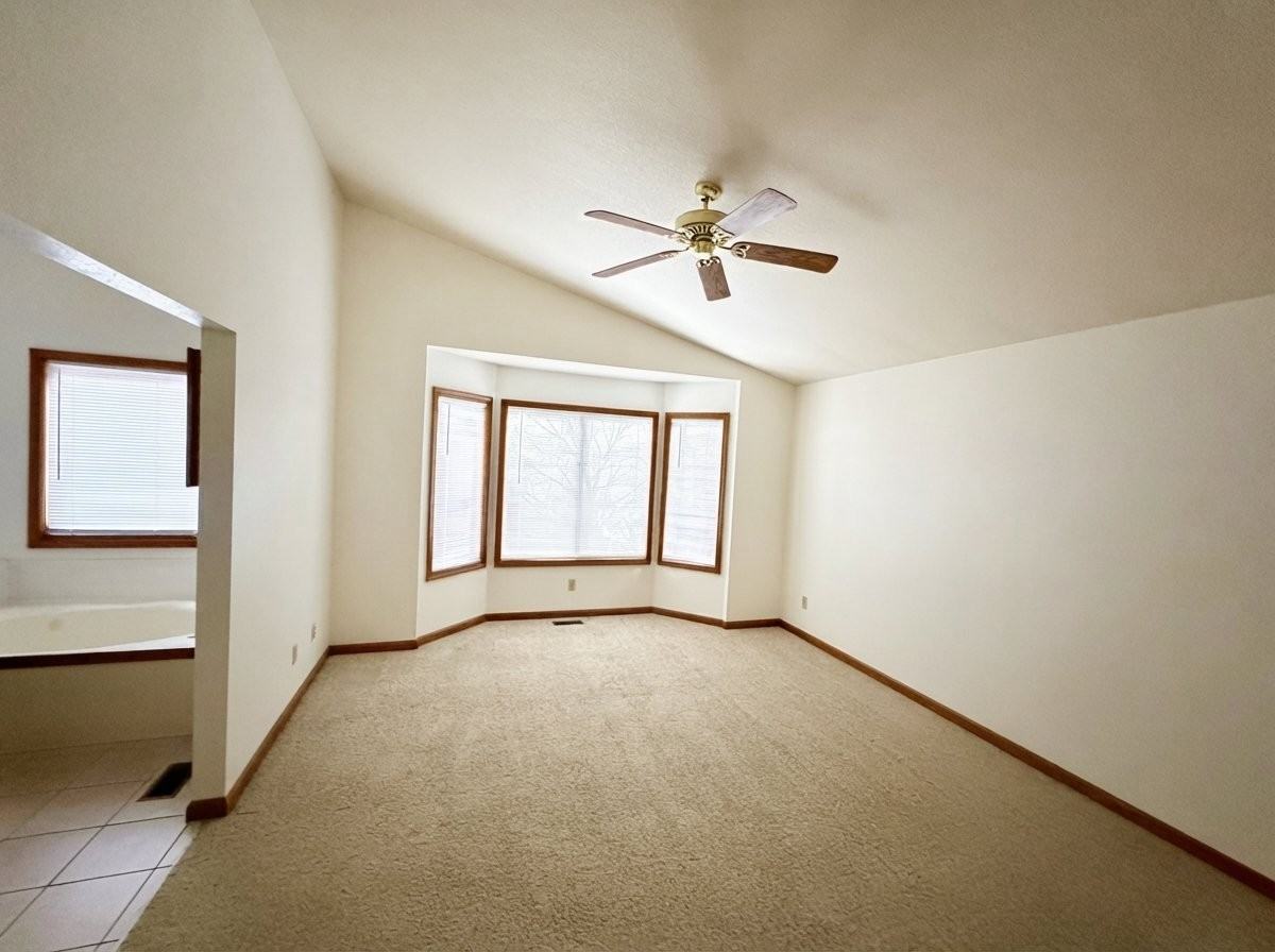 6365 Northwind Dr - Photo 4 of 13