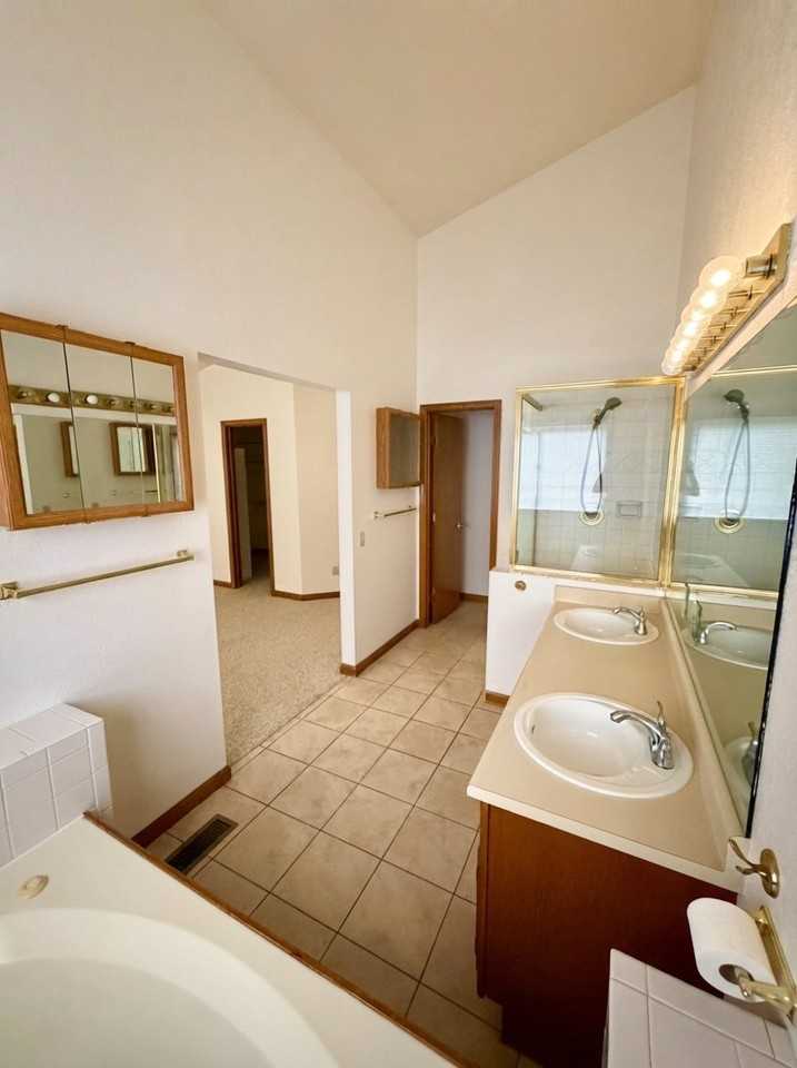 6365 Northwind Dr - Photo 5 of 13