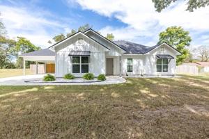 featured image of 160 Lee Road 443