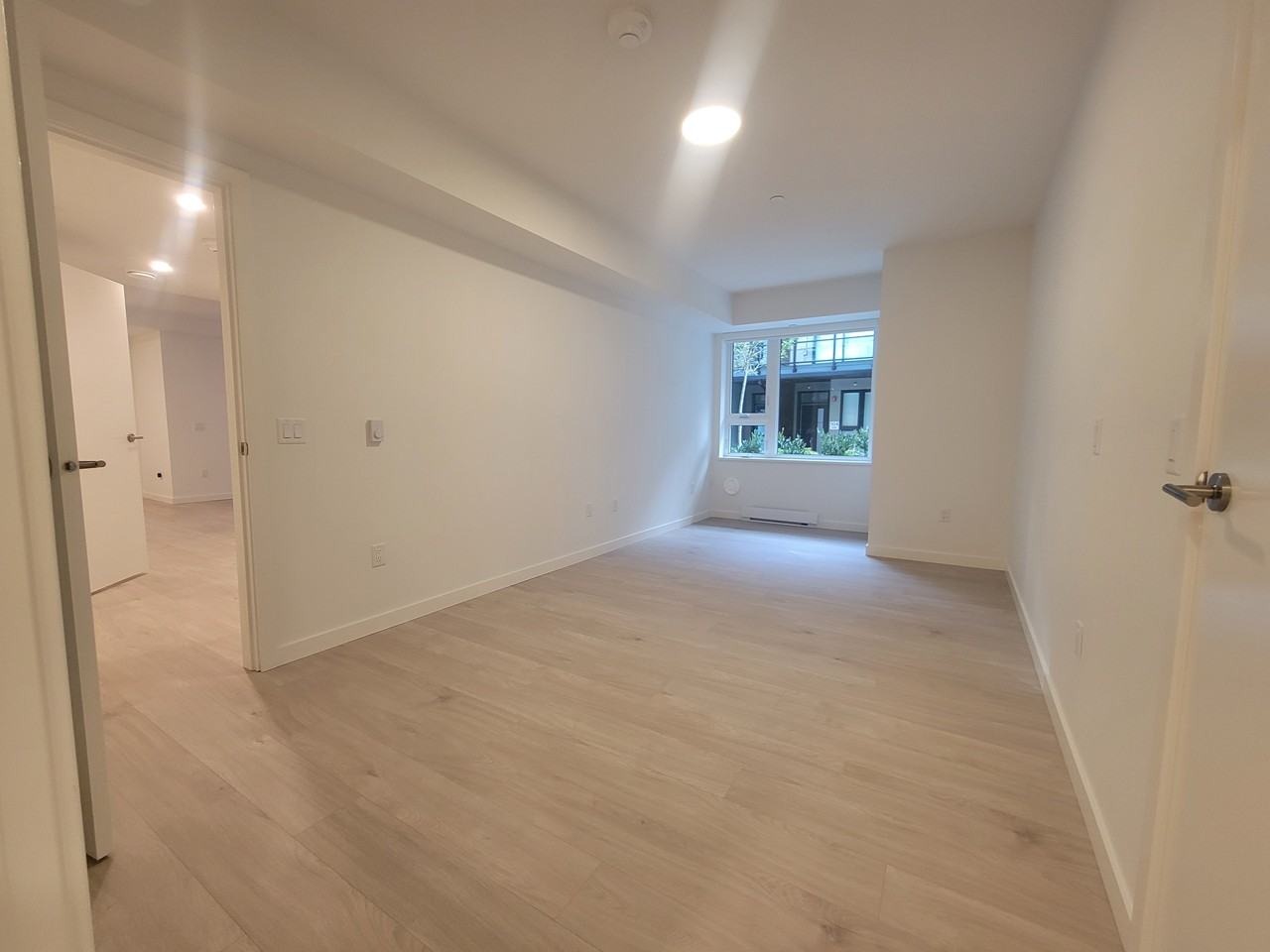 750 Lytton Street - Photo 4 of 16