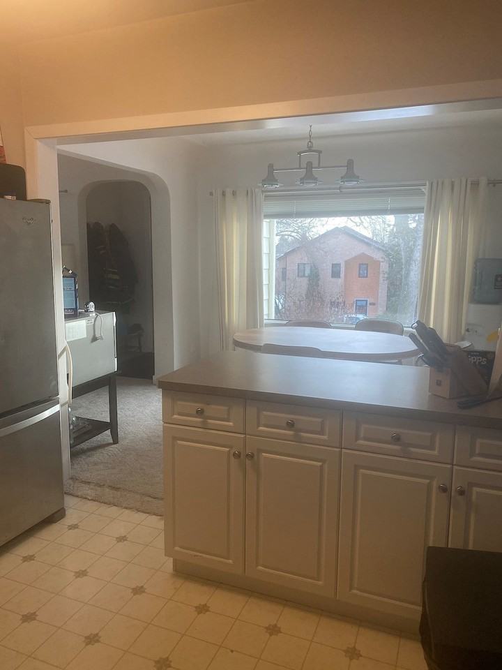 9710 89 Ave Nw - Photo 2 of 4