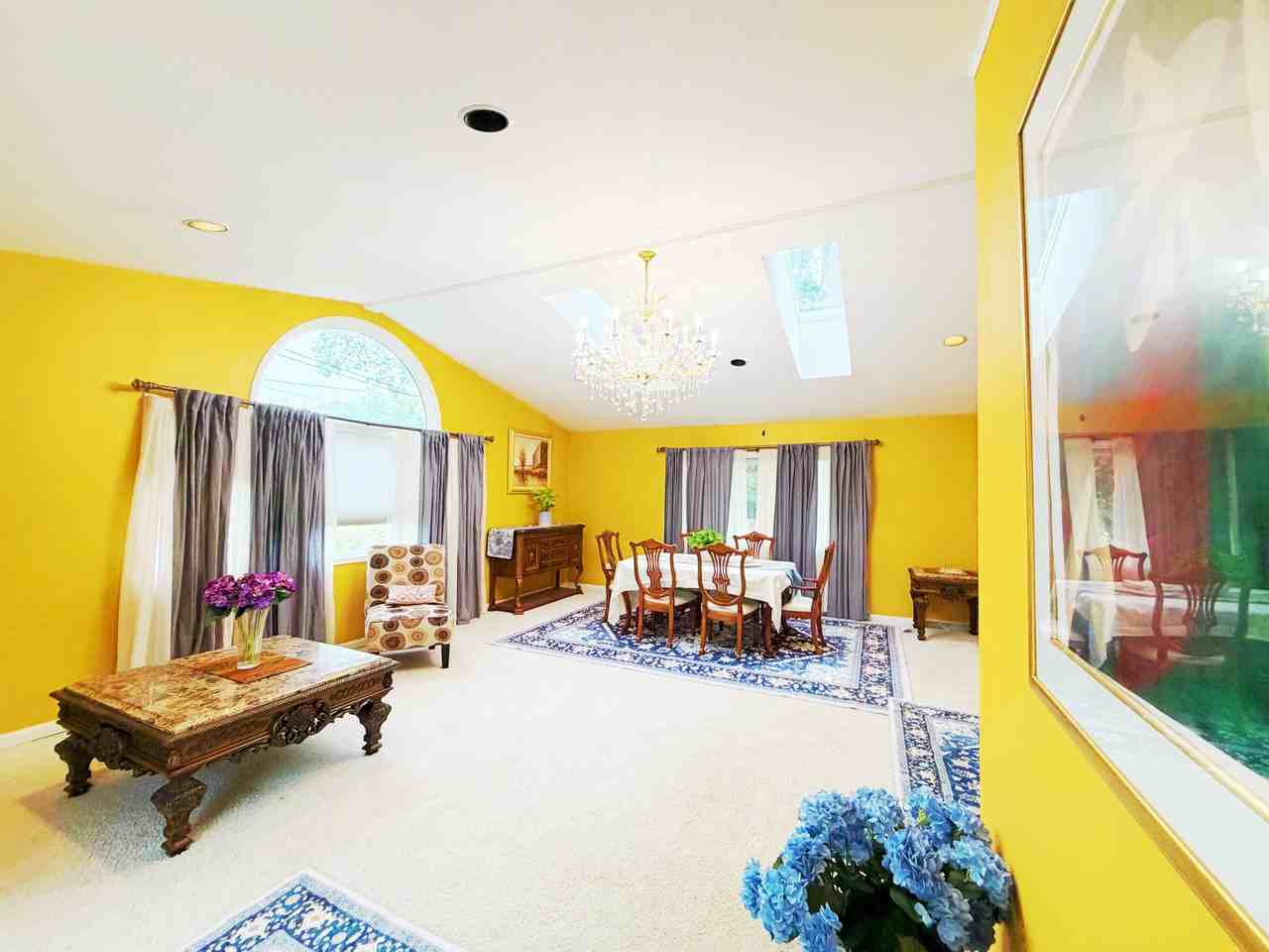 189 Pembroke Rd #1 - Photo 5 of 15
