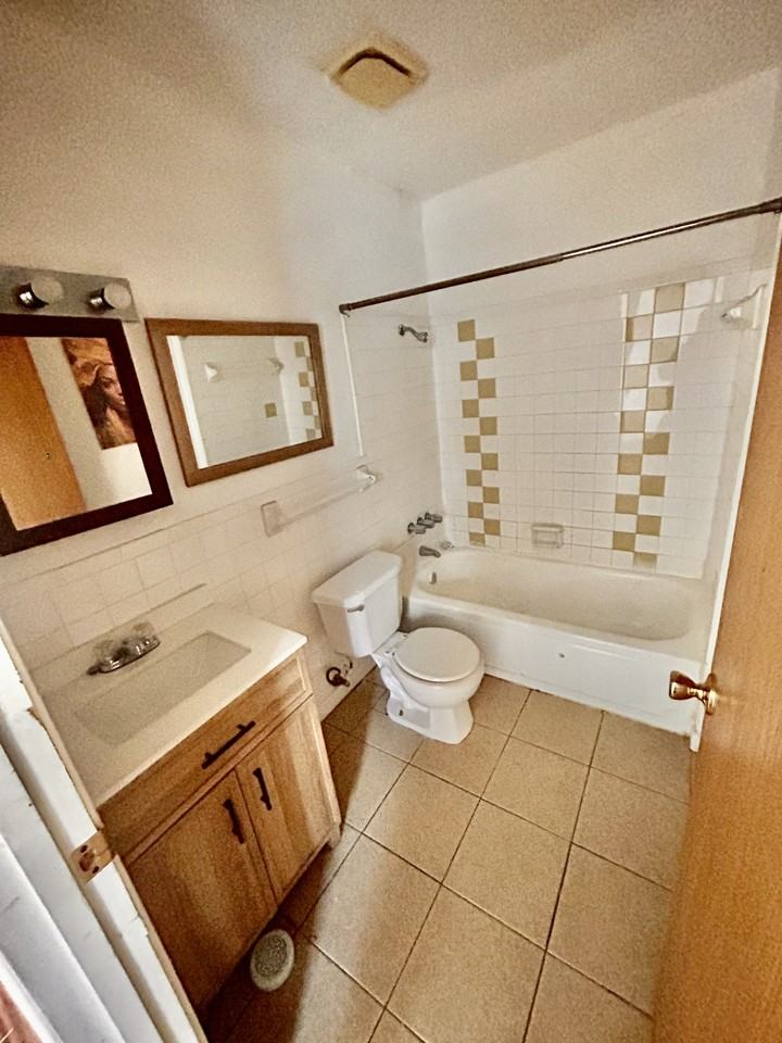 25 S 76th St #10 - Photo 4 of 7