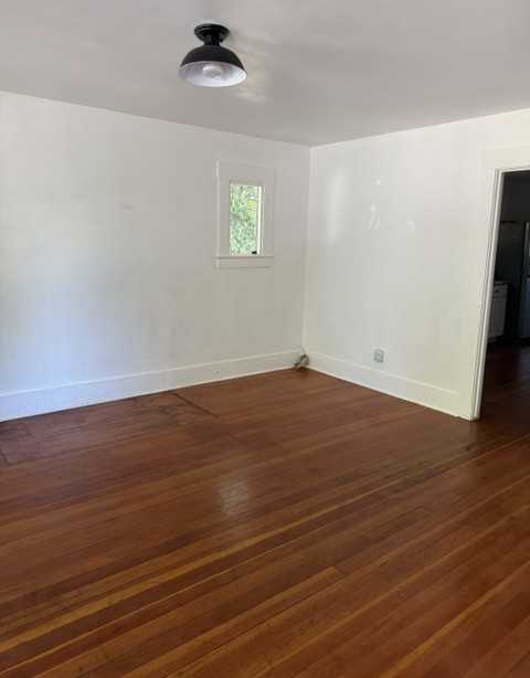 2203 Oak St #NA - Photo 7 of 11