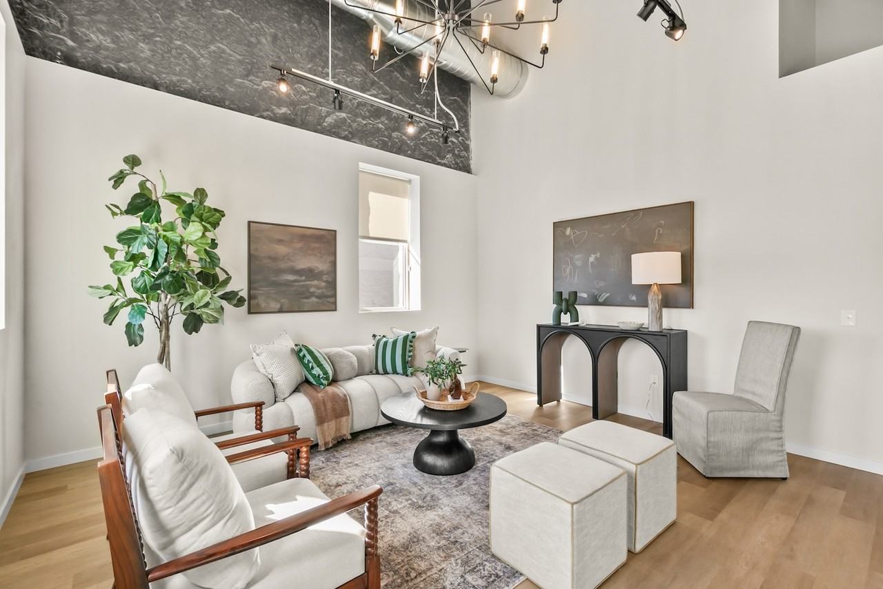 202 N Adams St #202 - Photo 4 of 12