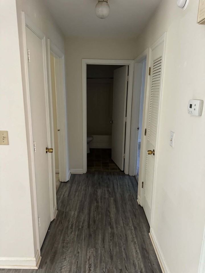 4504 Pennsylvania Ave Ne #4504 - Photo 6 of 14