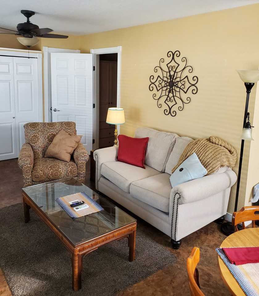 610 Old Boerne Rd #F - Photo 2 of 12