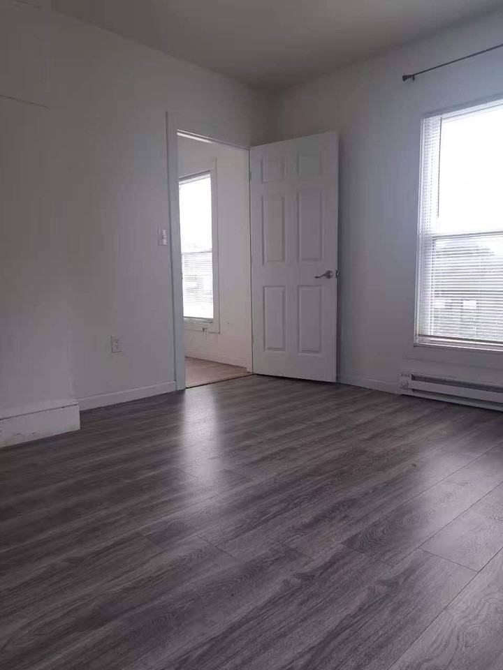 513 N Franklin St #3 - Photo 6 of 6