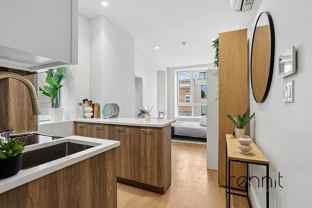 275 20th St #2I - Photo 1 of 1