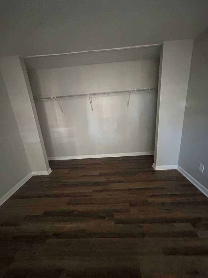 2845 Glenaire Dr #A - Photo 6 of 9