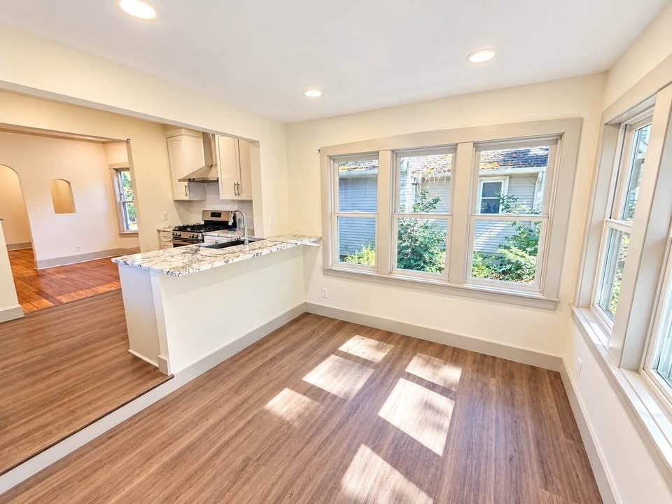 701 Spruce St #1 - Photo 4 of 18
