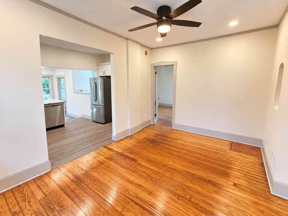 701 Spruce St #1 - Photo 6 of 18
