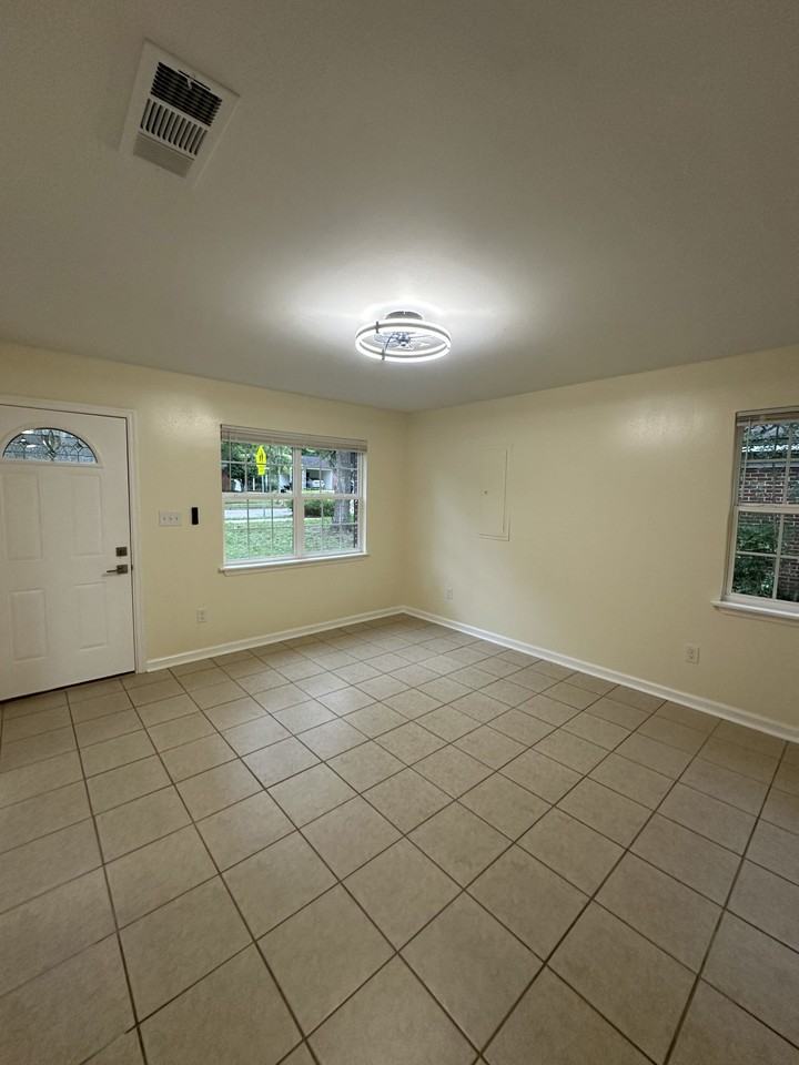 2826 Boatner St #NA - Photo 6 of 30