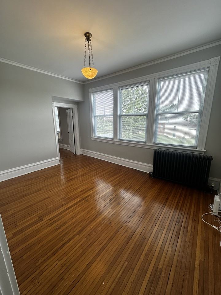 1104 Wise St #D - Photo 5 of 11