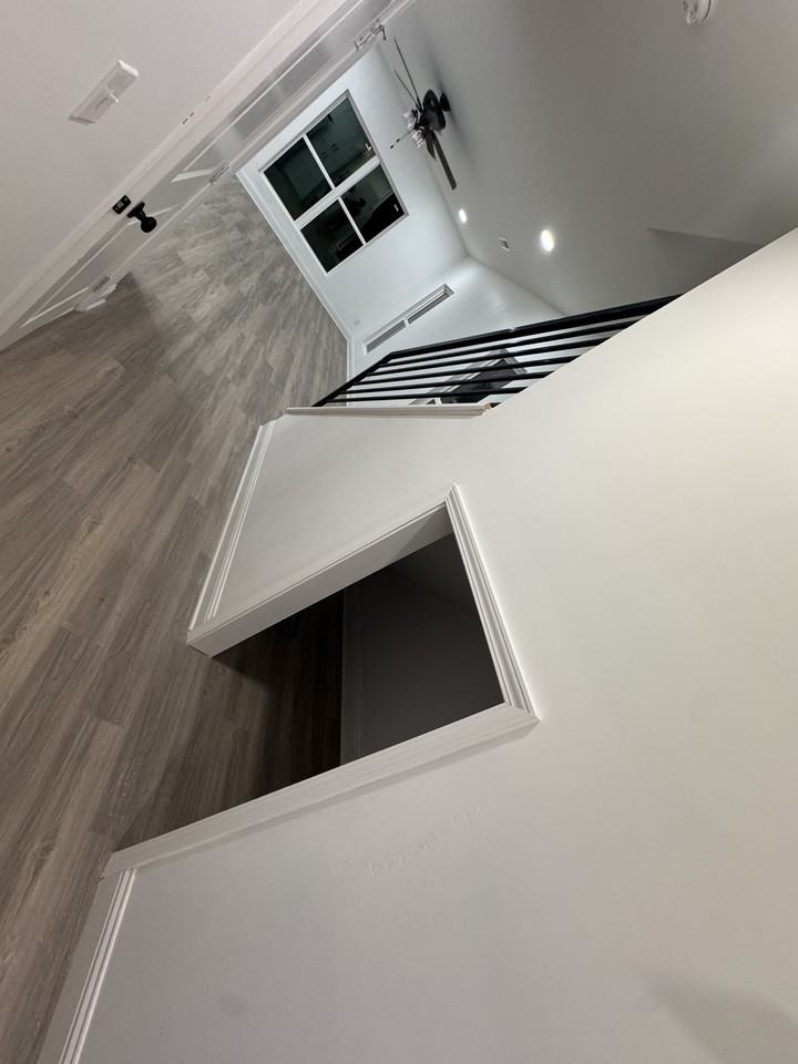 608 Adams St #1 - Photo 6 of 20