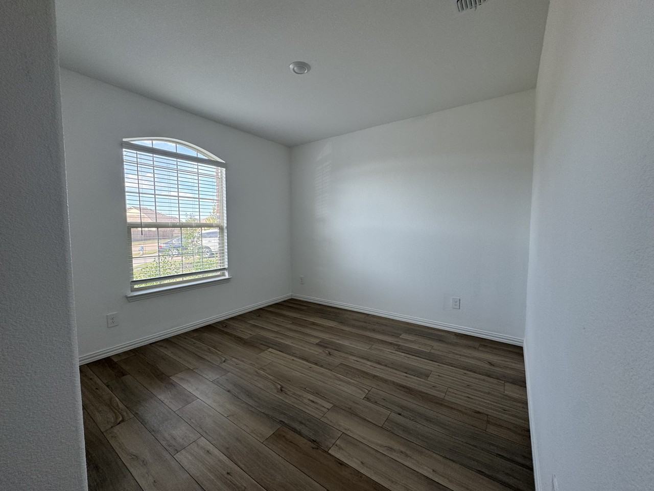 1102 Banyan Dr #NA - Photo 3 of 15