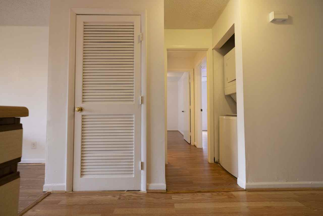 1342 Hunters Rd #H - Photo 6 of 18