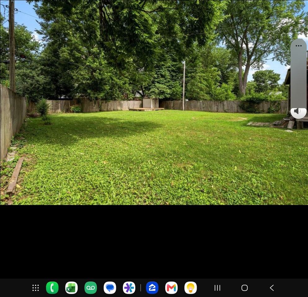 2333 Southview Dr #NA - Photo 2 of 16