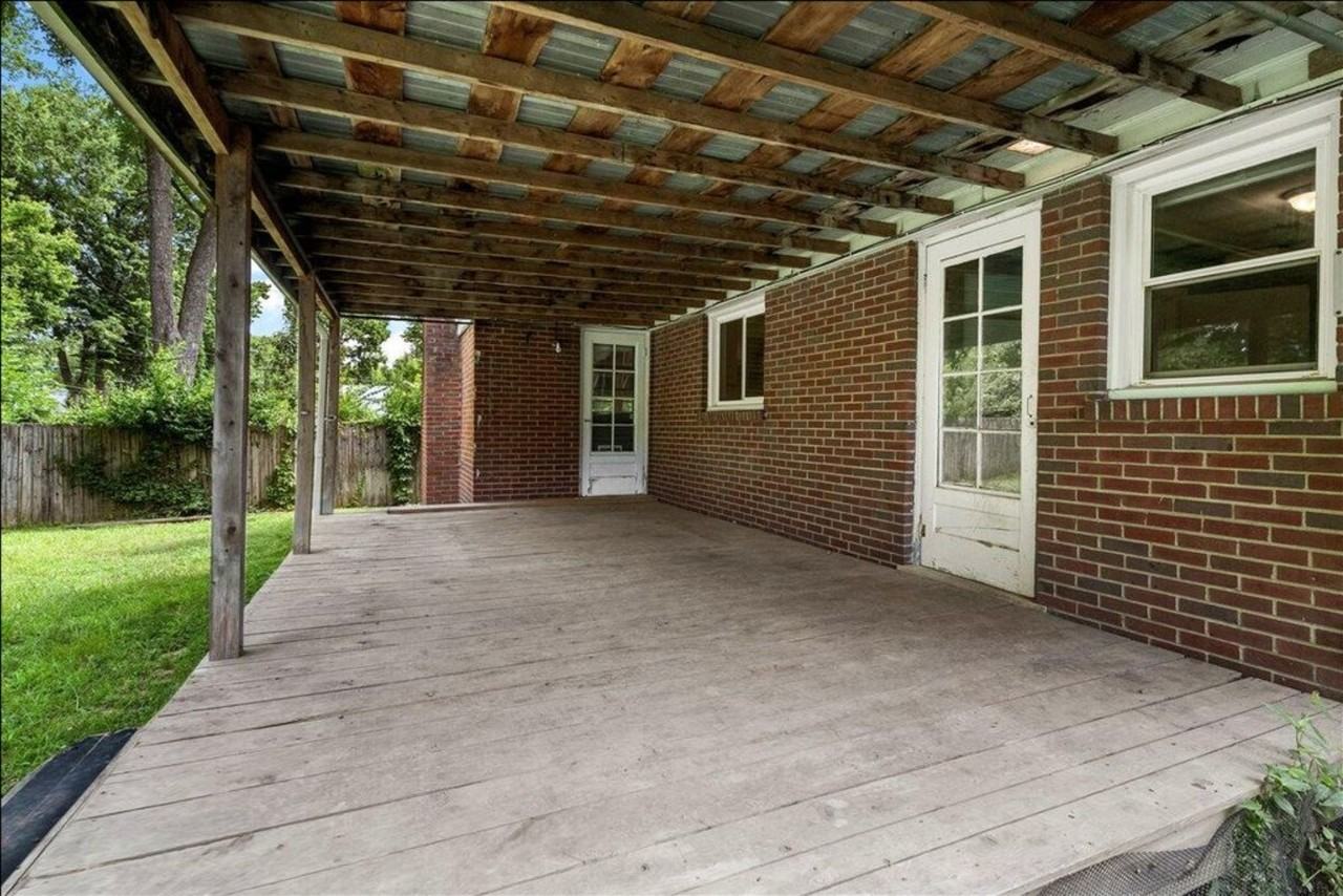 2333 Southview Dr #NA - Photo 6 of 16