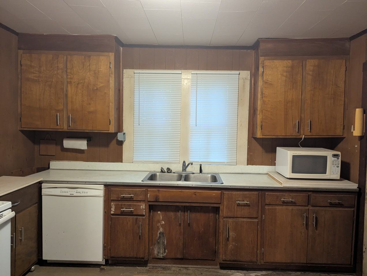 627 6th Ave N #NA - Photo 3 of 8