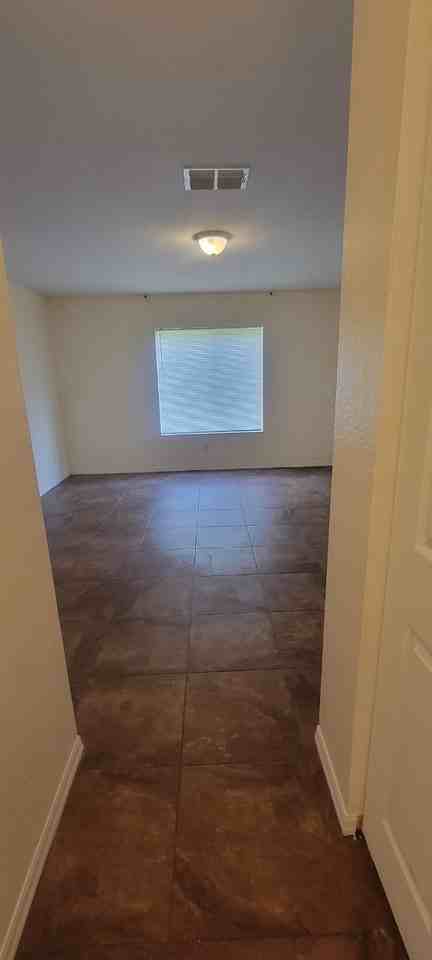 2081 Sw Marblehead Way #NA - Photo 6 of 20