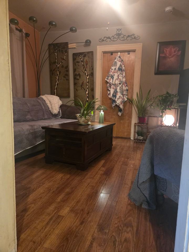 303 E Elm St #4 - Photo 6 of 7