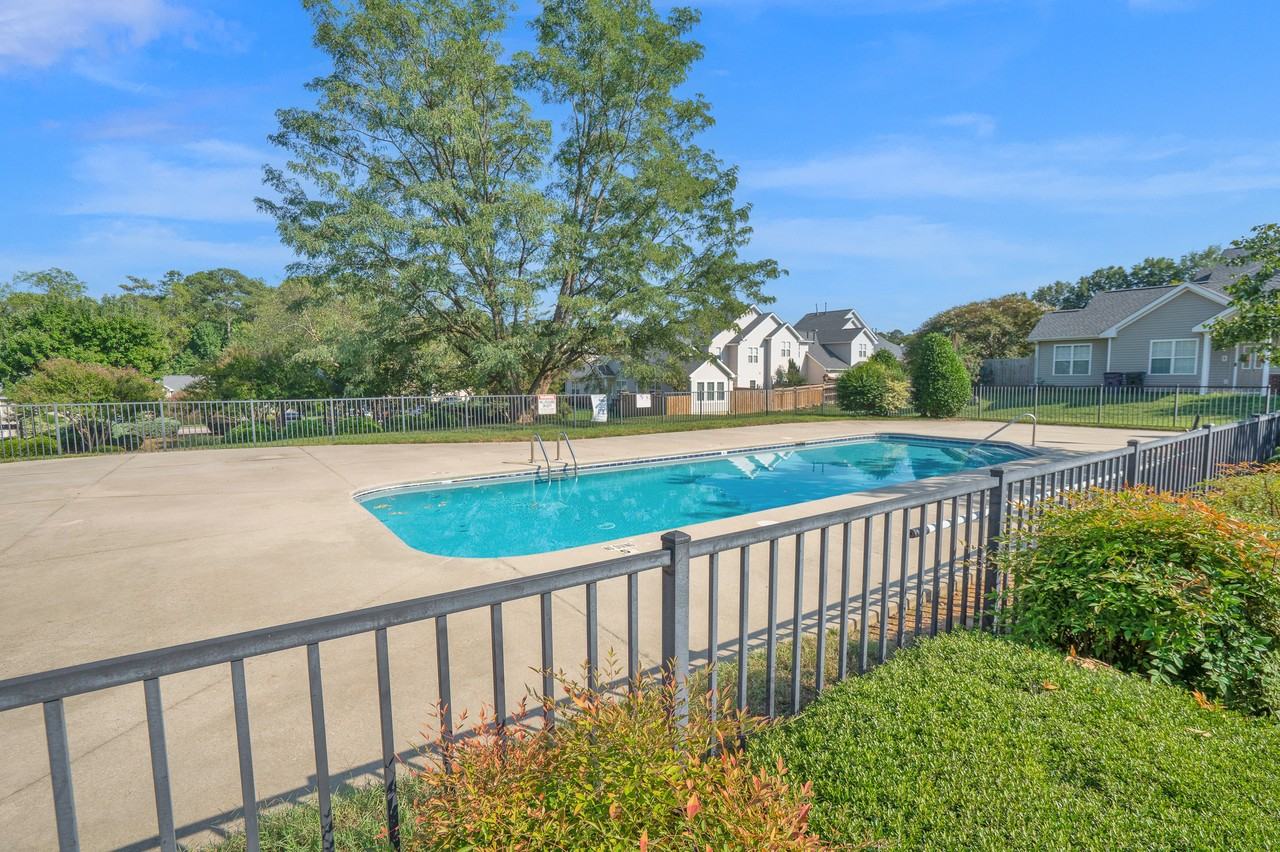 2907 Andover Glen Rd #NA - Photo 6 of 10