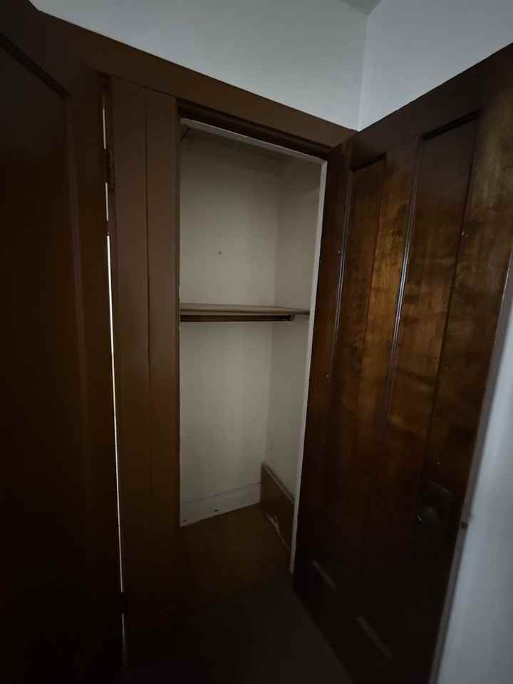 3804 N Francisco Ave #2 - Photo 7 of 12