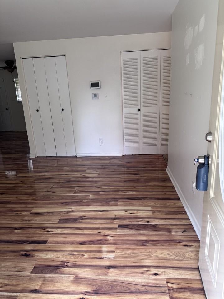3513 Roswell Dr #NA - Photo 2 of 16