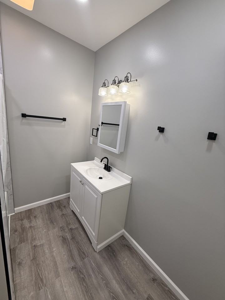 413 Avon St #NA - Photo 2 of 17