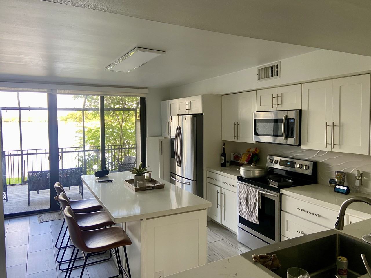 1506 Nw 113th Way - Photo 4 of 8