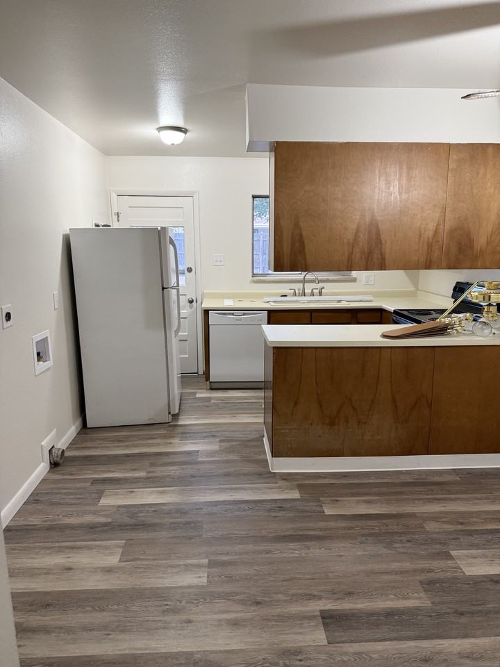 72 Scotland Rd #NA - Photo 5 of 11