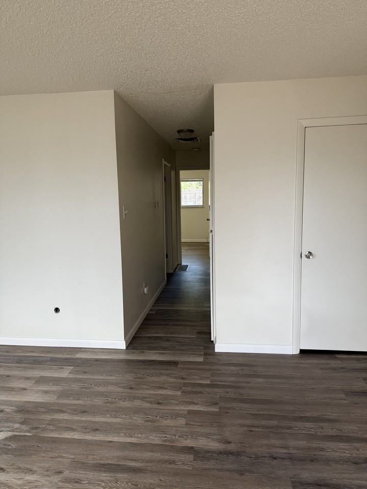 72 Scotland Rd #NA - Photo 7 of 11