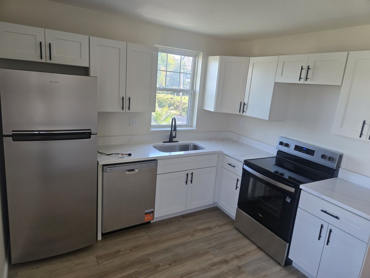 1529 State Ave #2nd - Photo 6 of 15