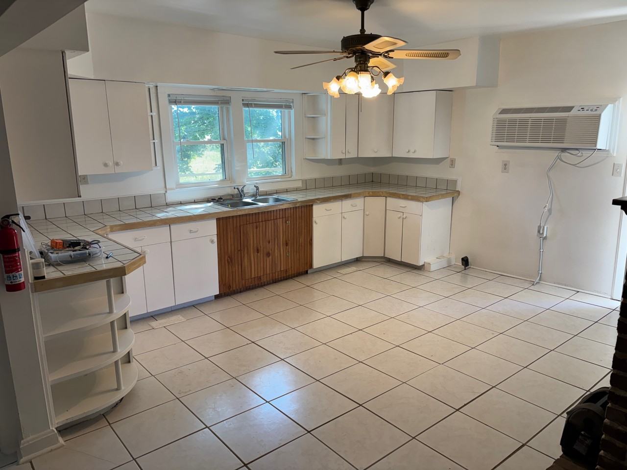 3044 S Jackson Hwy #NA - Photo 4 of 18