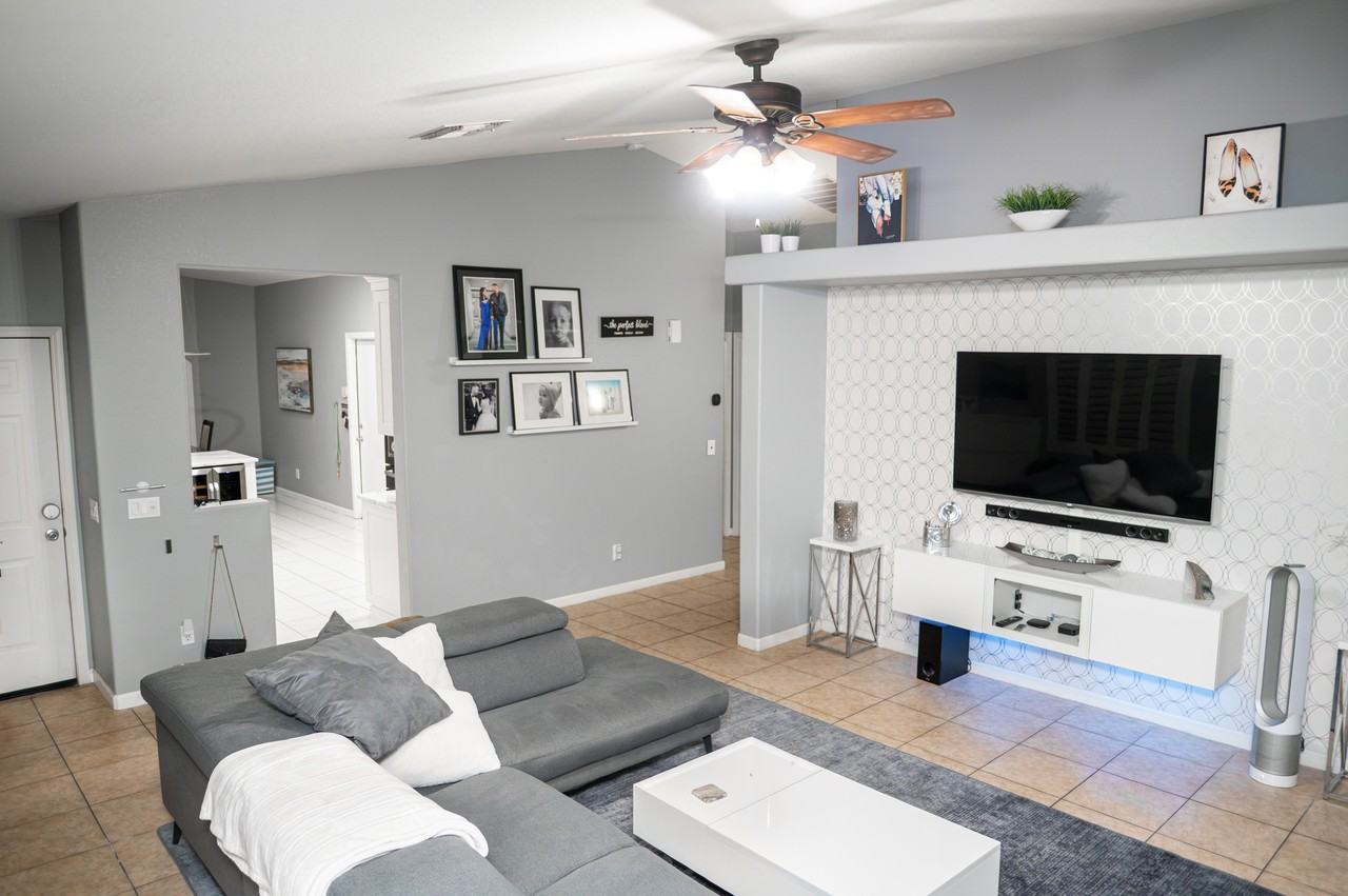 2229 E Soft Wind Dr #NA - Photo 6 of 20
