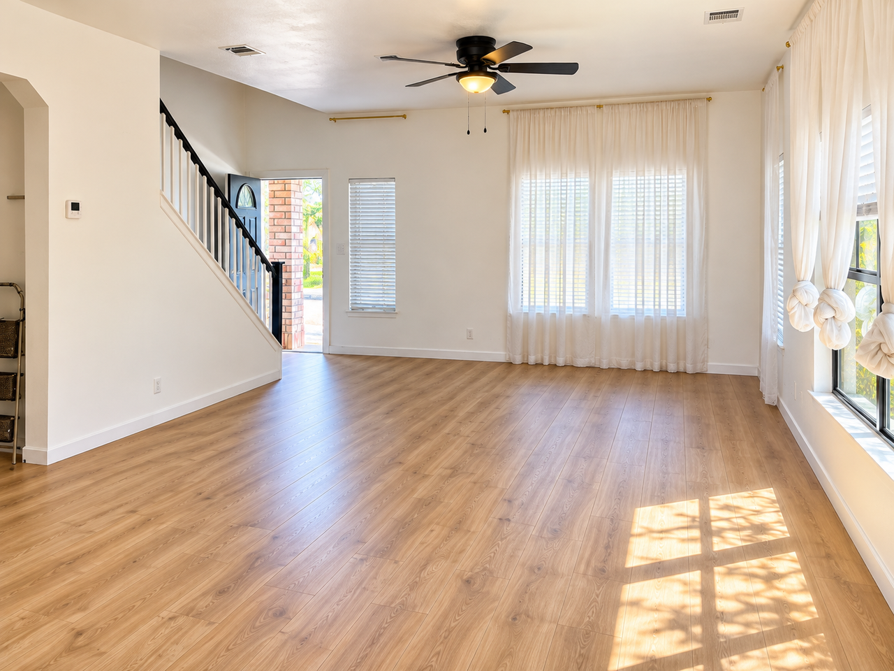 21611 Longwood #NA - Photo 3 of 11
