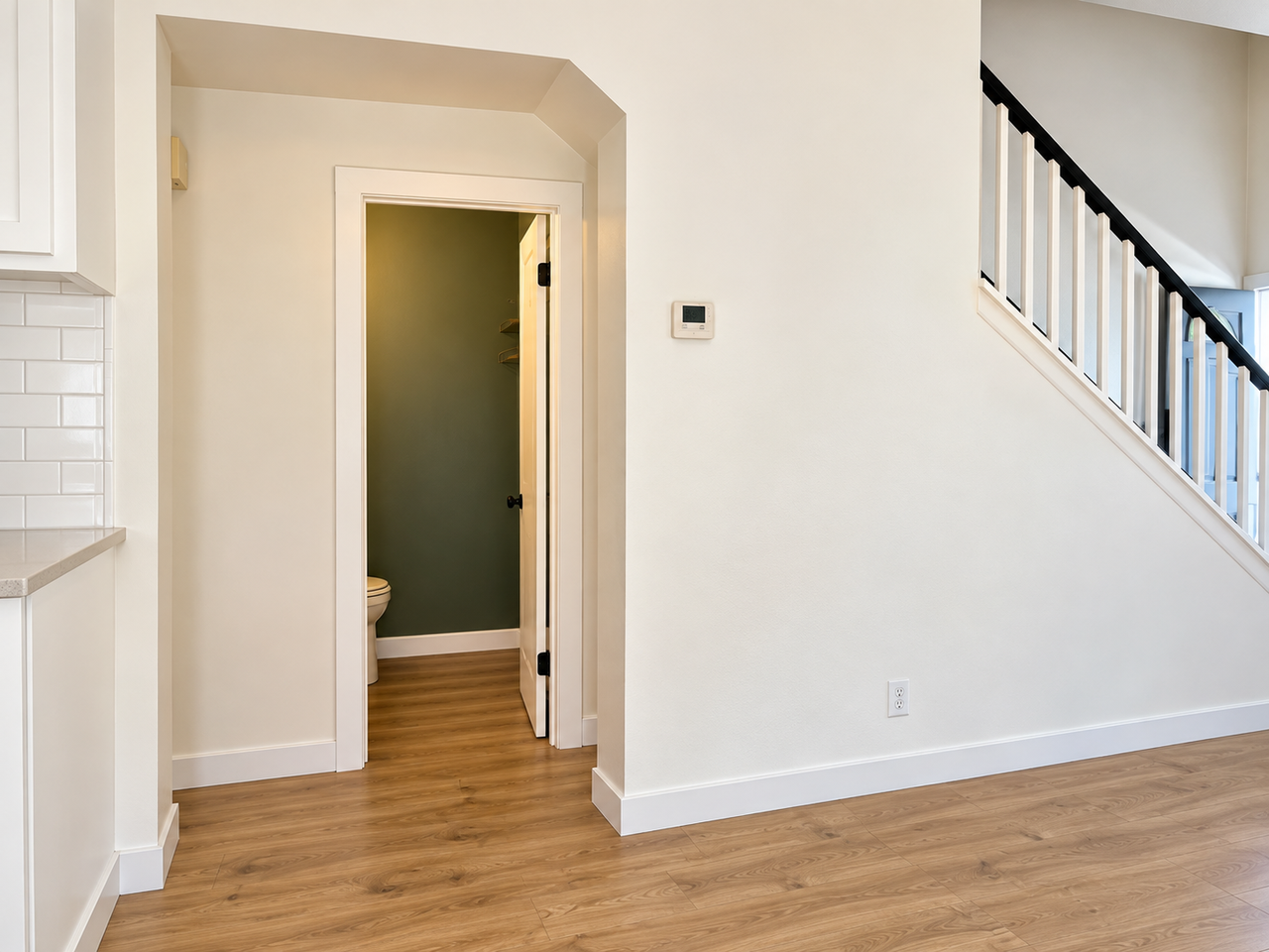 21611 Longwood #NA - Photo 4 of 11