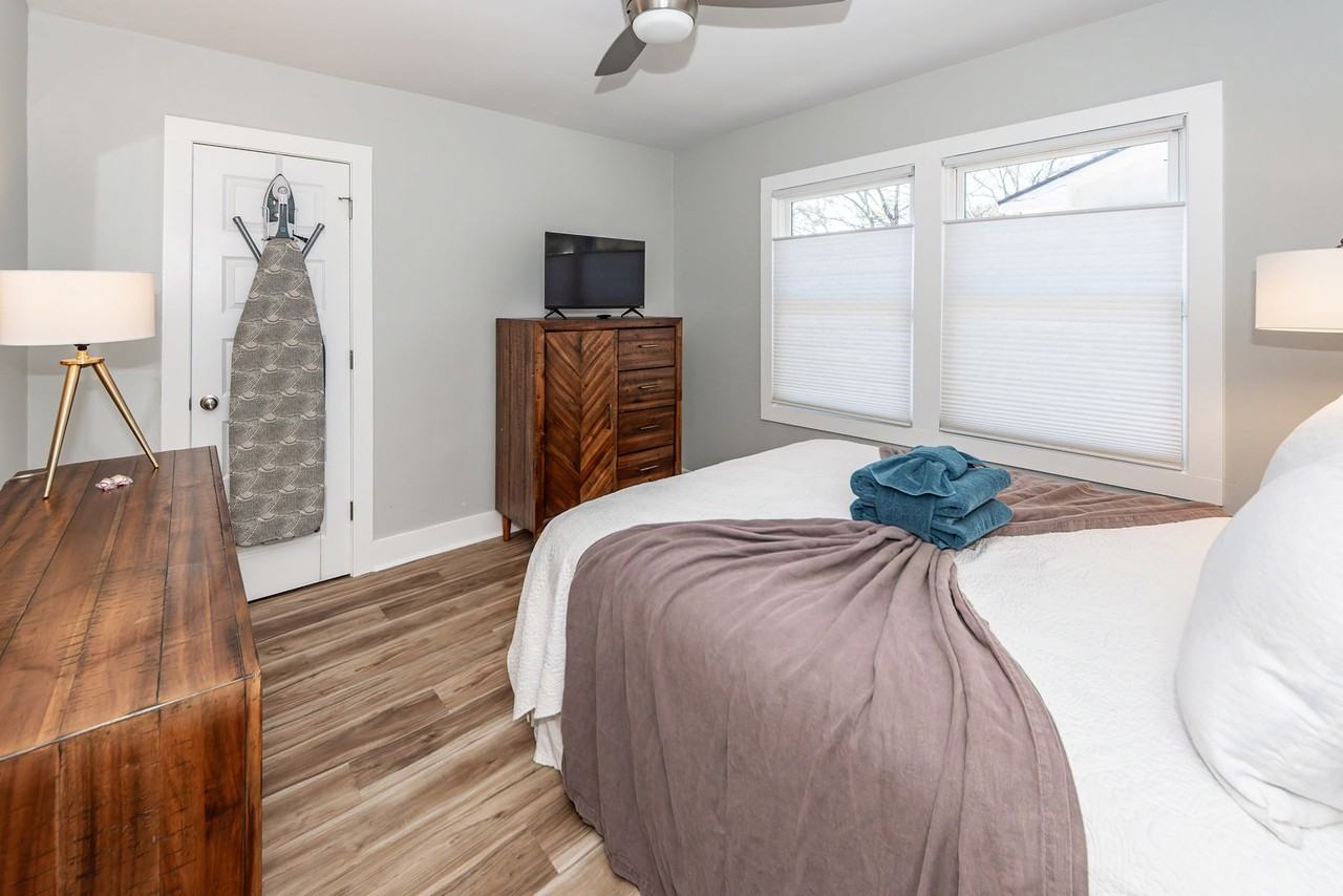 1511 Larry St - Photo 3 of 41