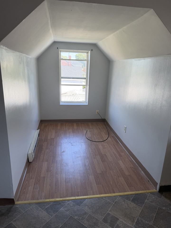 61 W Broad St #7G - Photo 5 of 6