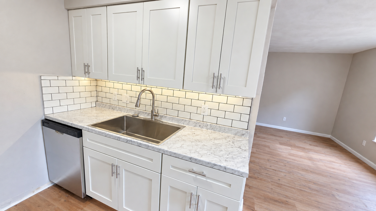 837 S 74th St #11 - Photo 3 of 20